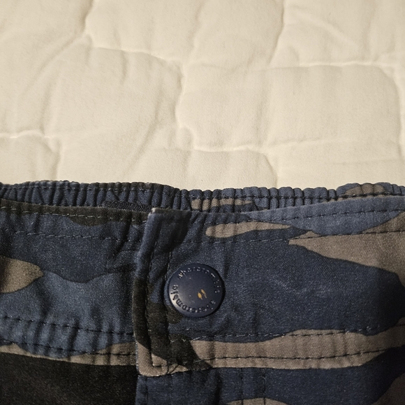 Abercrombie Kids Camo Board Shorts - Picture 4 of 15